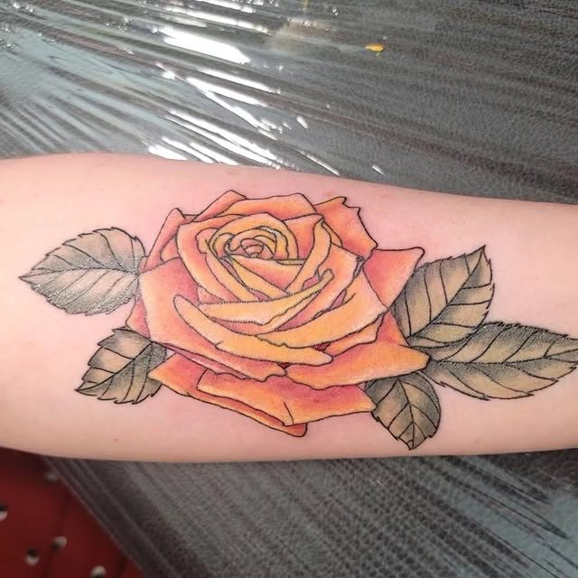Color rose tattoo